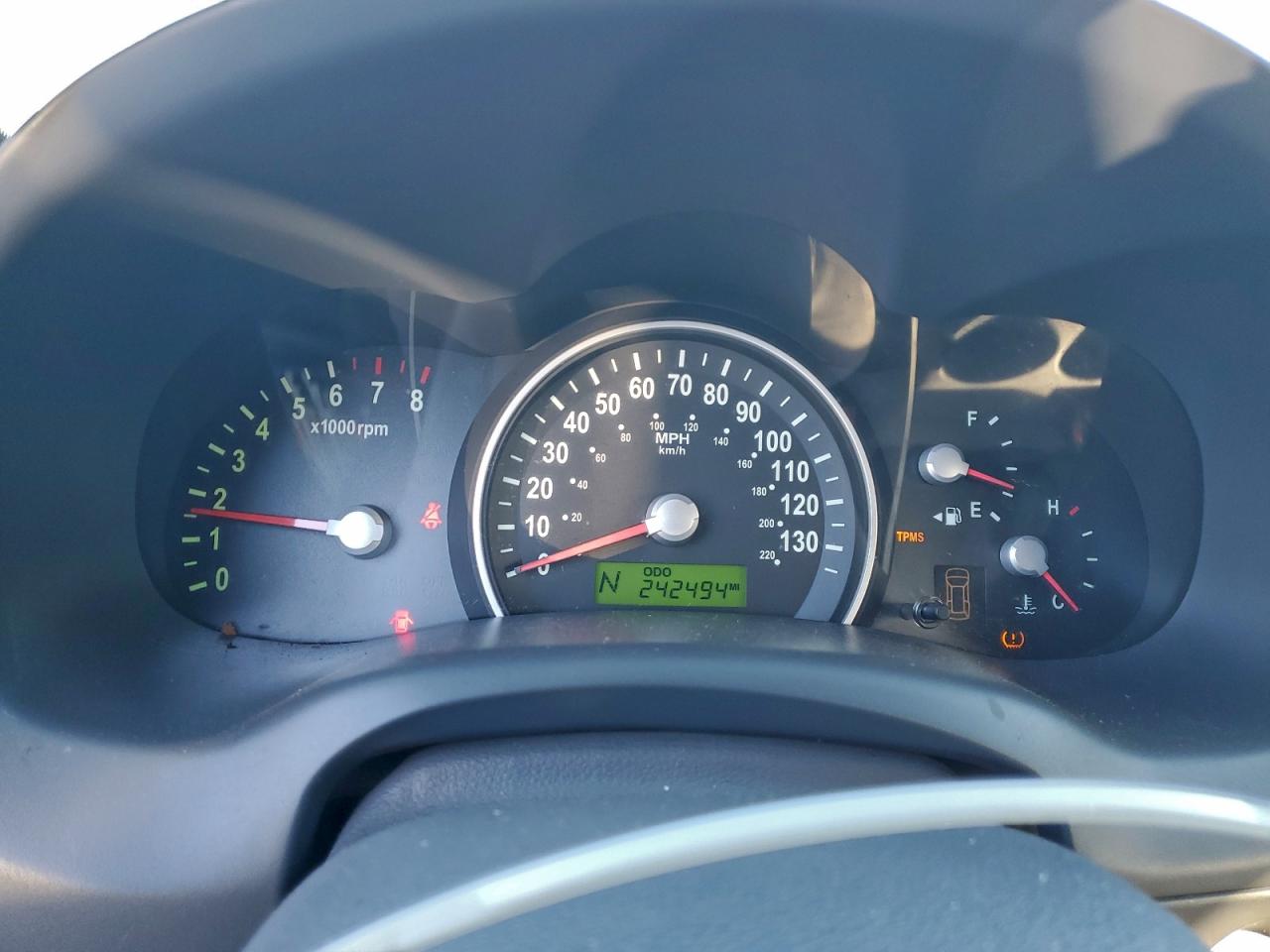 2006 KIA SEDONA EX photo 9
