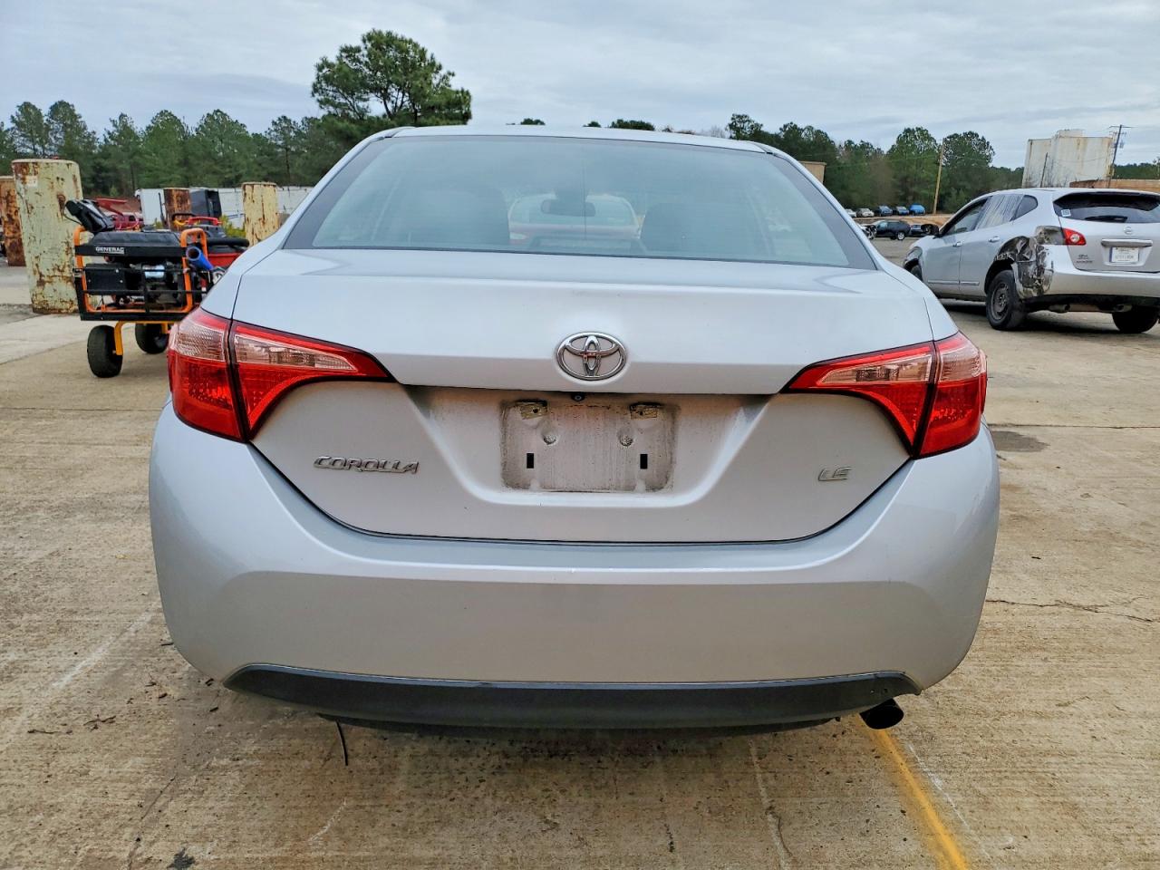 2018 TOYOTA COROLLA L photo 6
