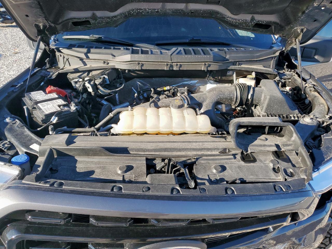 2023 FORD F150 SUPERCREW photo 11