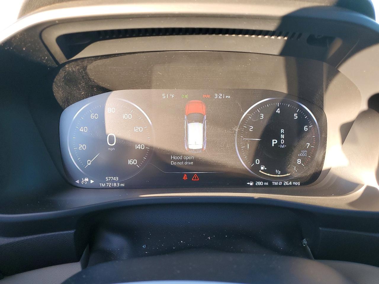2019 VOLVO XC40 T5 MOMENTUM photo 9