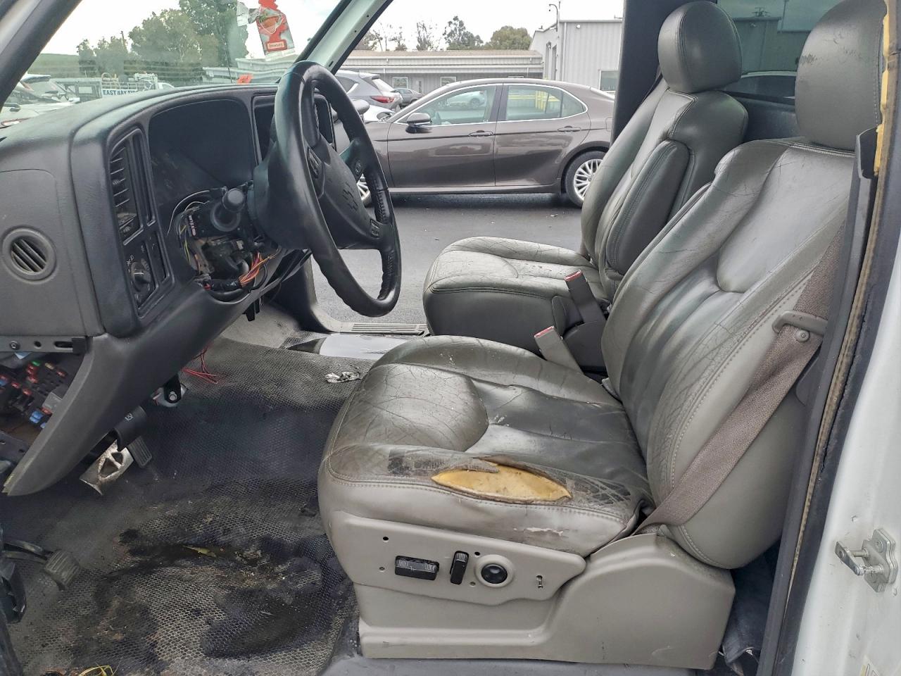 2006 CHEVROLET SILVERADO C1500 photo 7