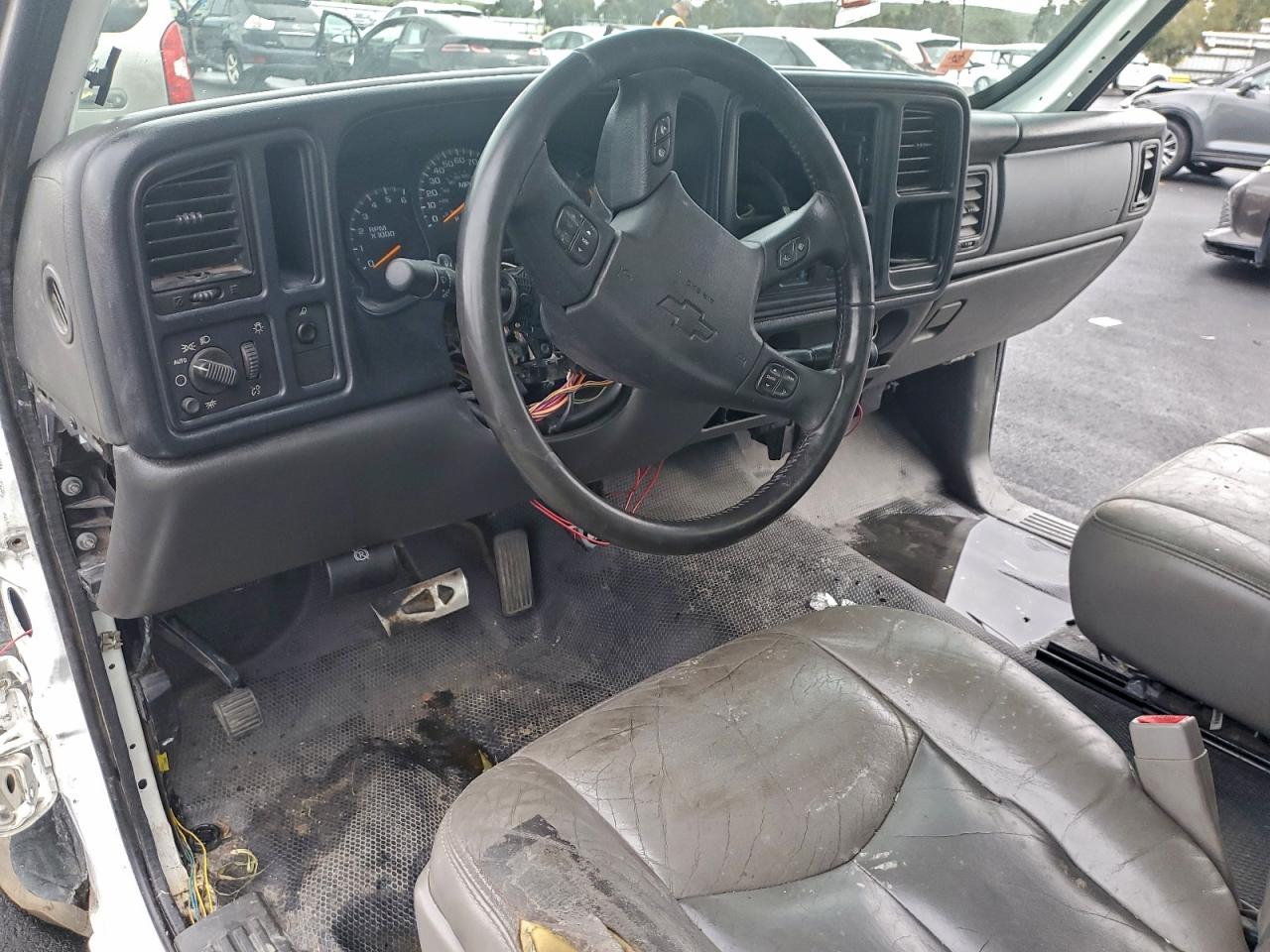 2006 CHEVROLET SILVERADO C1500 photo 8