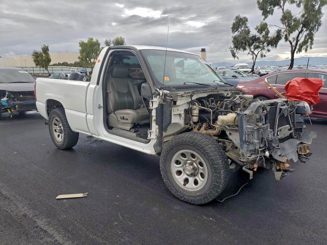 2006 CHEVROLET SILVERADO C1500 photo 4