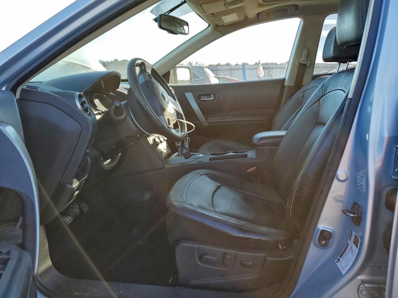 2011 NISSAN ROGUE S photo 7