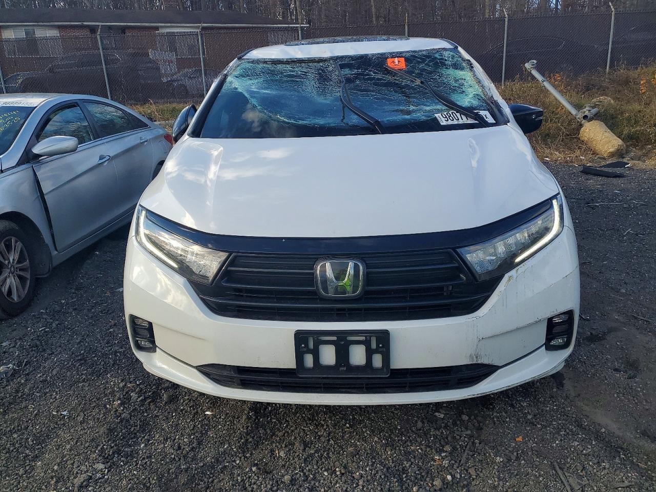 2024 HONDA ODYSSEY SPORT photo 5