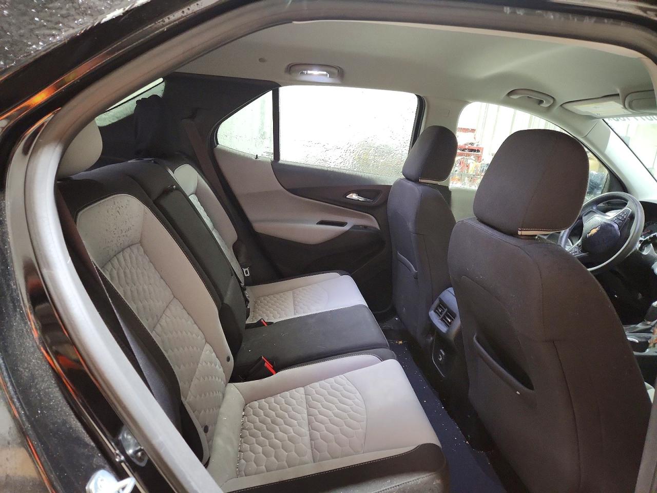 2020 CHEVROLET EQUINOX LS photo 11
