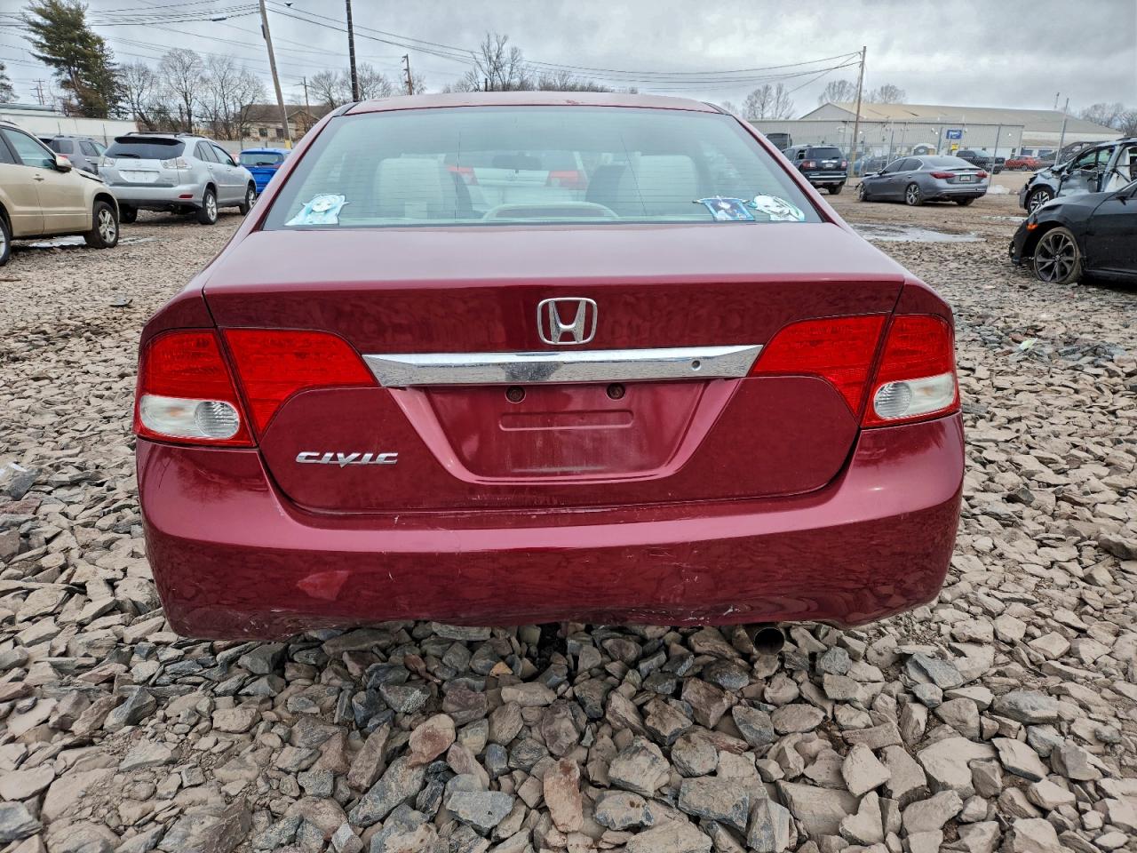 2011 HONDA CIVIC LX photo 6