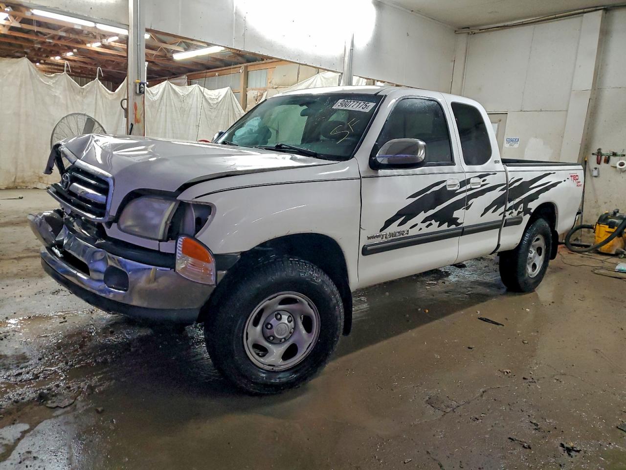 2002 TOYOTA TUNDRA