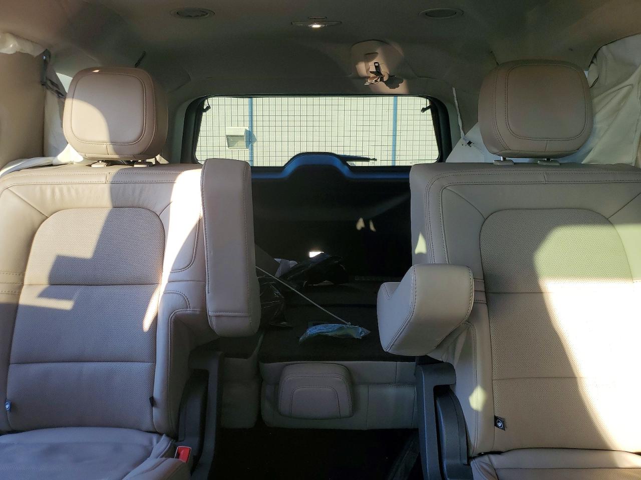2022 LINCOLN NAVIGATOR RESERVE photo 10