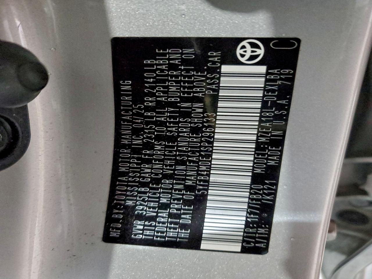 2025 TOYOTA COROLLA LE photo 12