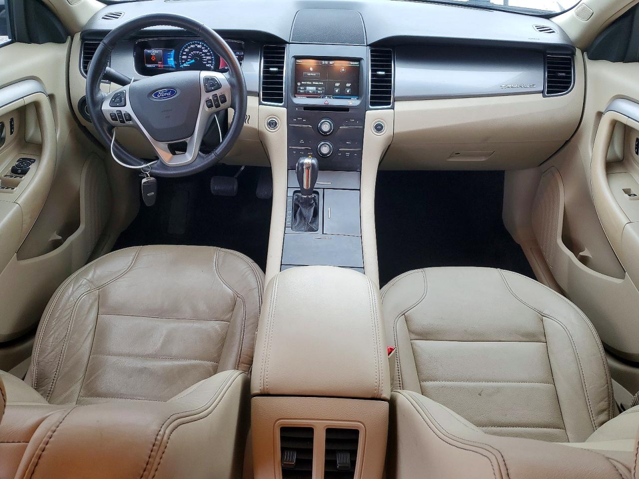 2015 FORD TAURUS SEL photo 8