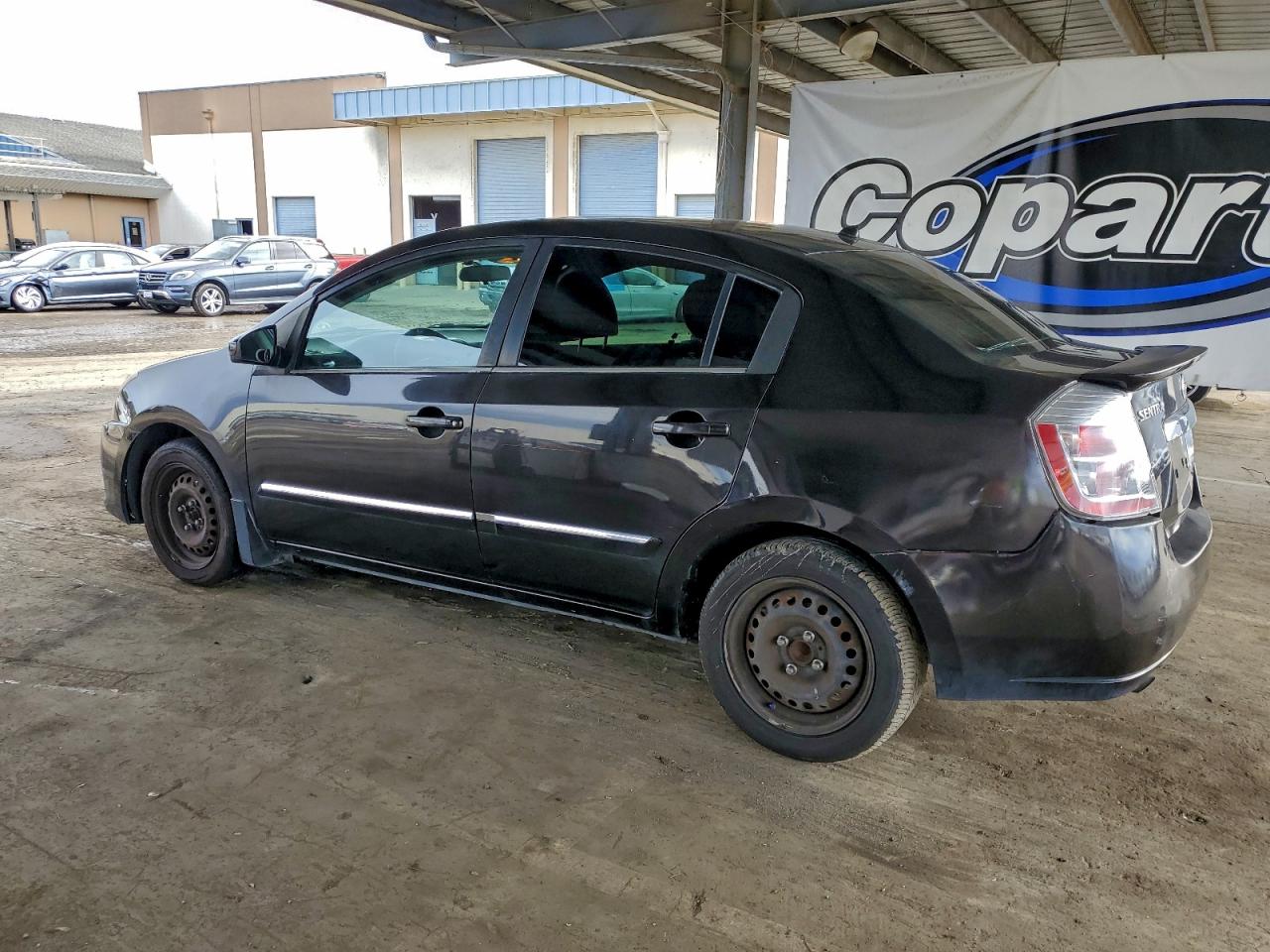 2011 NISSAN SENTRA 2.0 photo 2