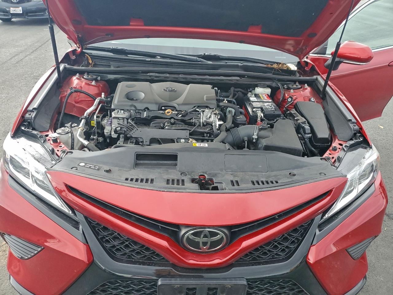 2020 TOYOTA CAMRY SE photo 11