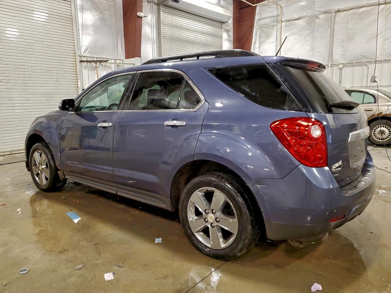 2014 CHEVROLET EQUINOX LT photo 2