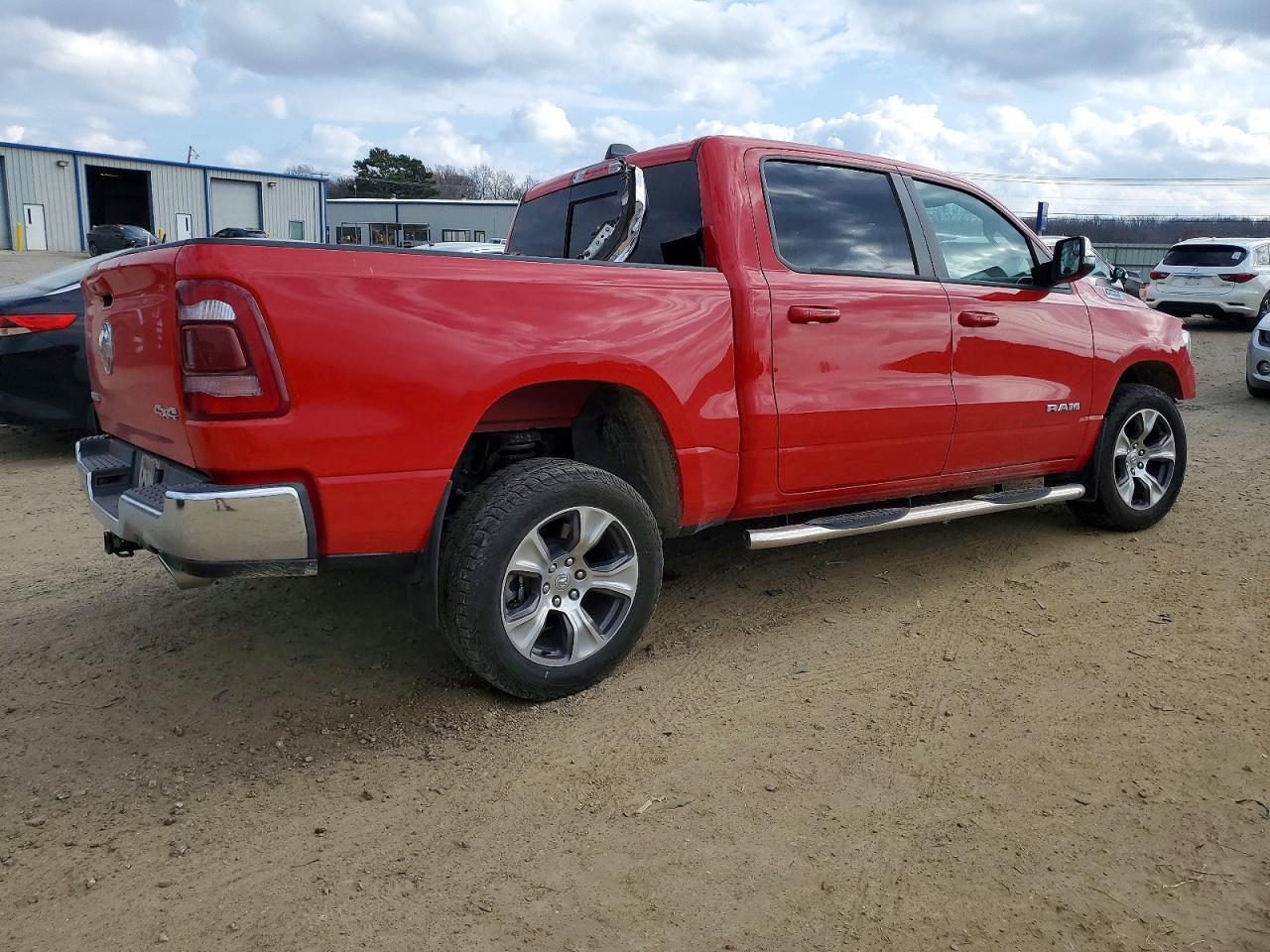 2023 RAM 1500 LARAMIE photo 5