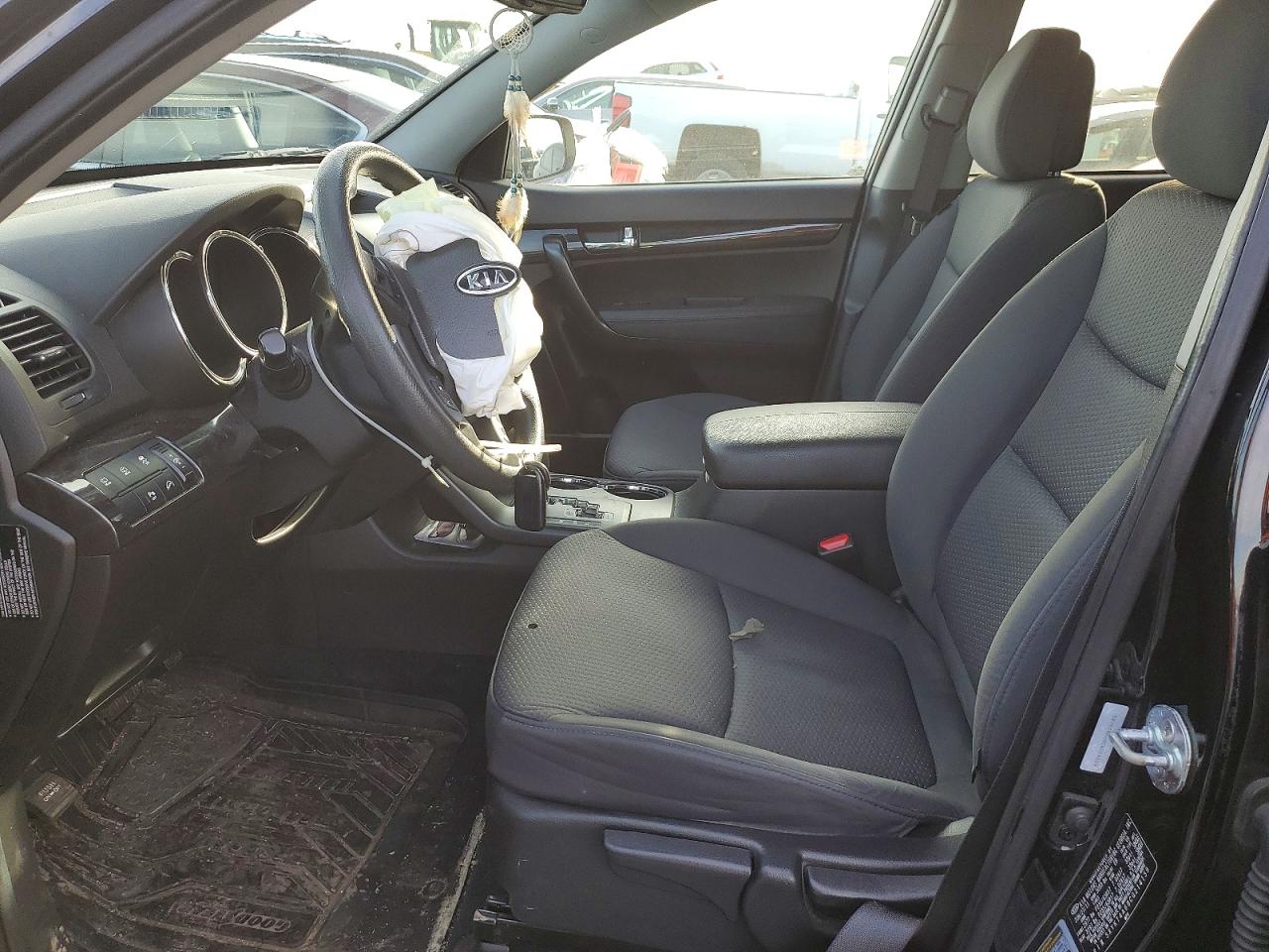 2012 KIA SORENTO BASE photo 7