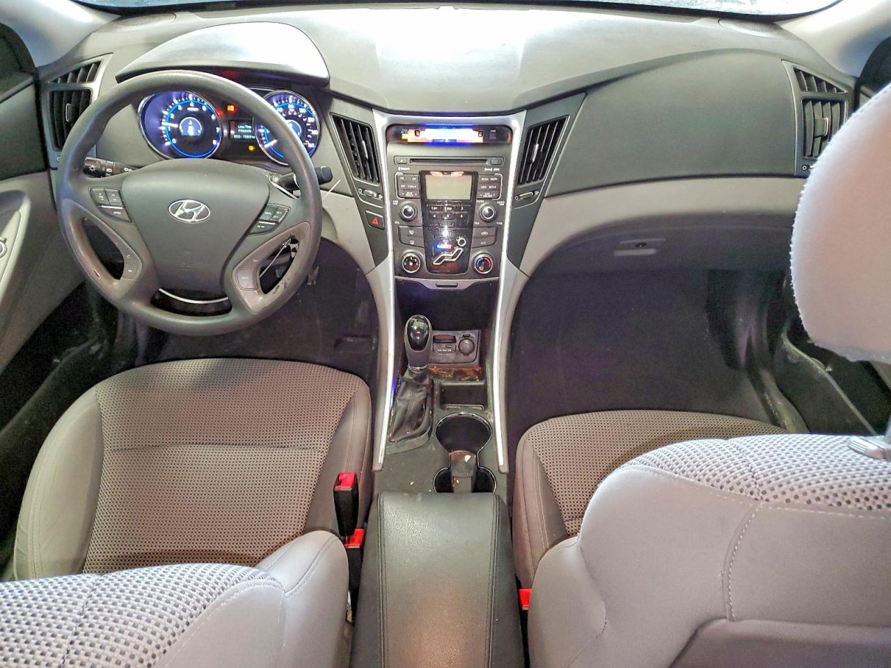 2011 HYUNDAI SONATA GLS photo 8