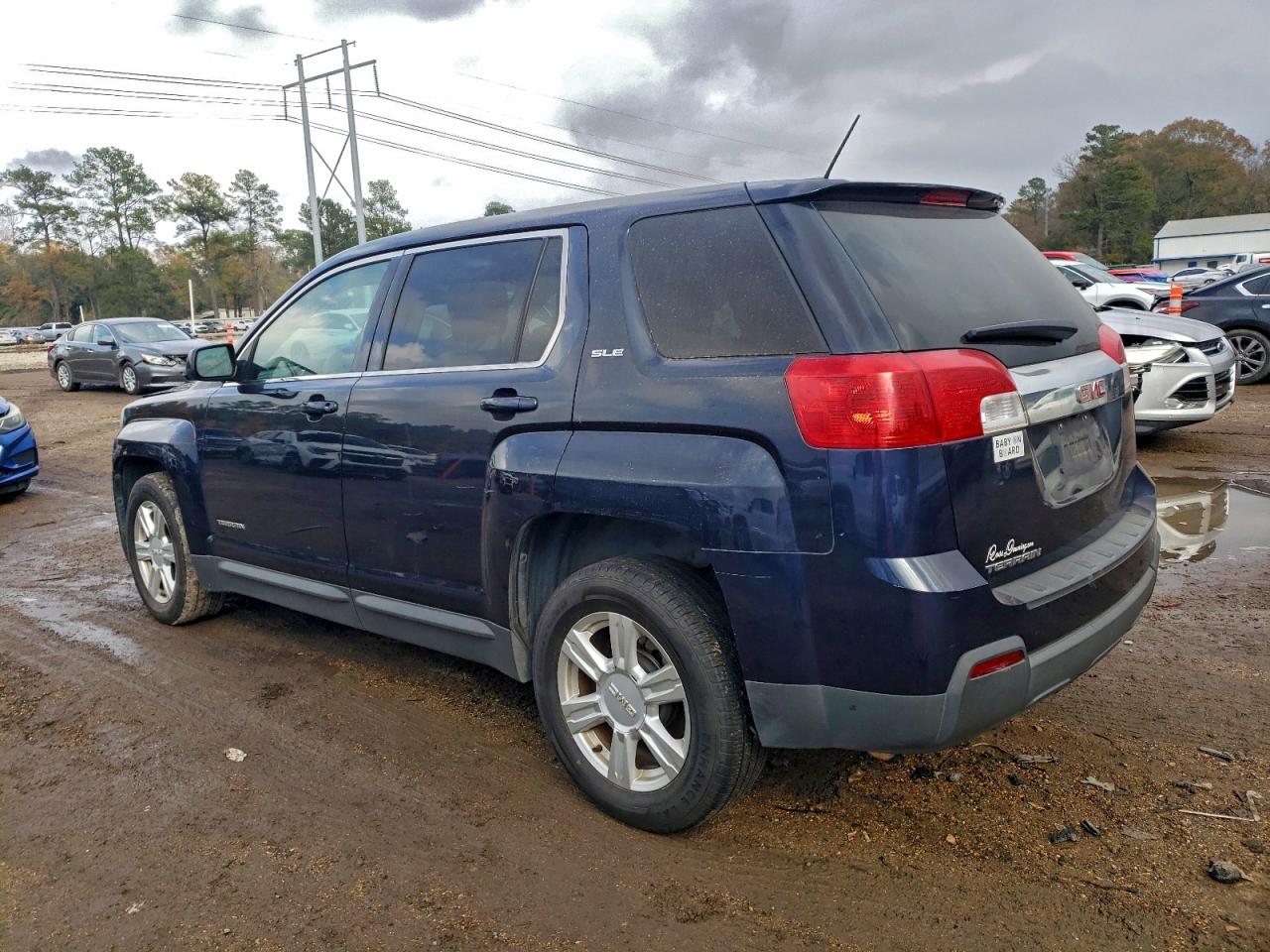 2015 GMC TERRAIN SLE photo 3