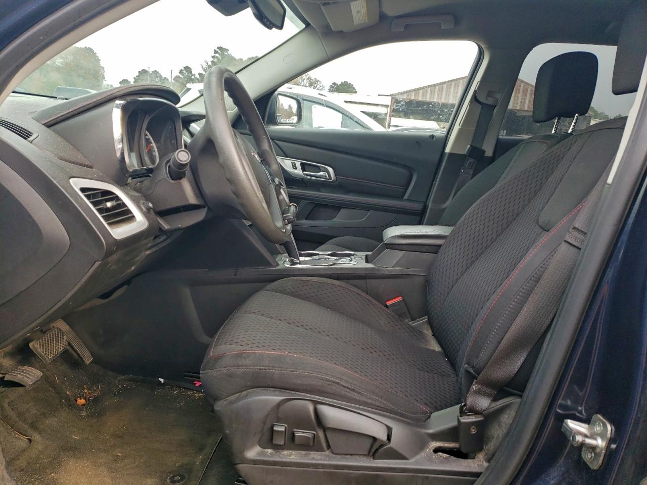 2015 GMC TERRAIN SLE photo 13