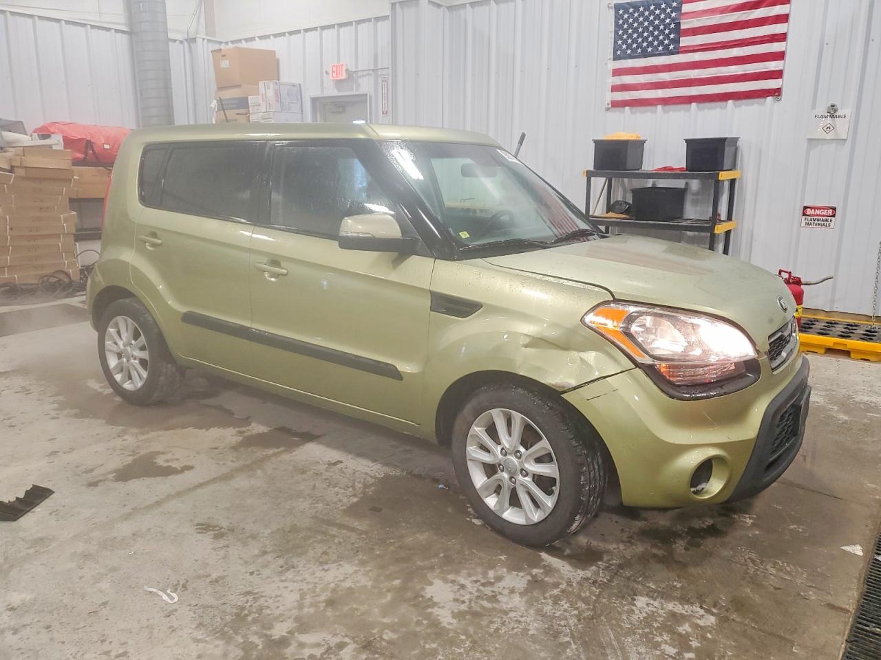 2013 KIA SOUL + photo 4