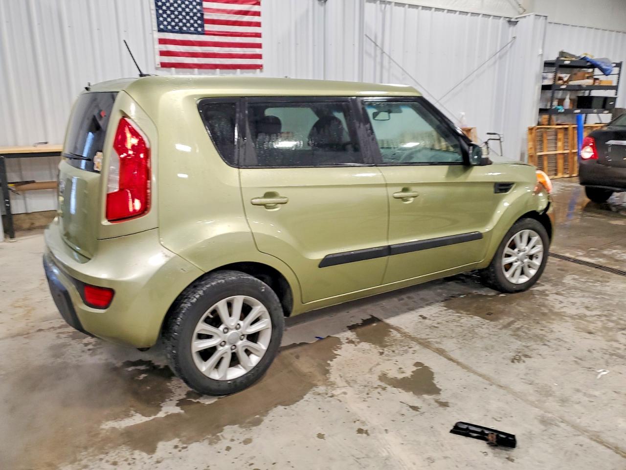 2013 KIA SOUL + photo 3