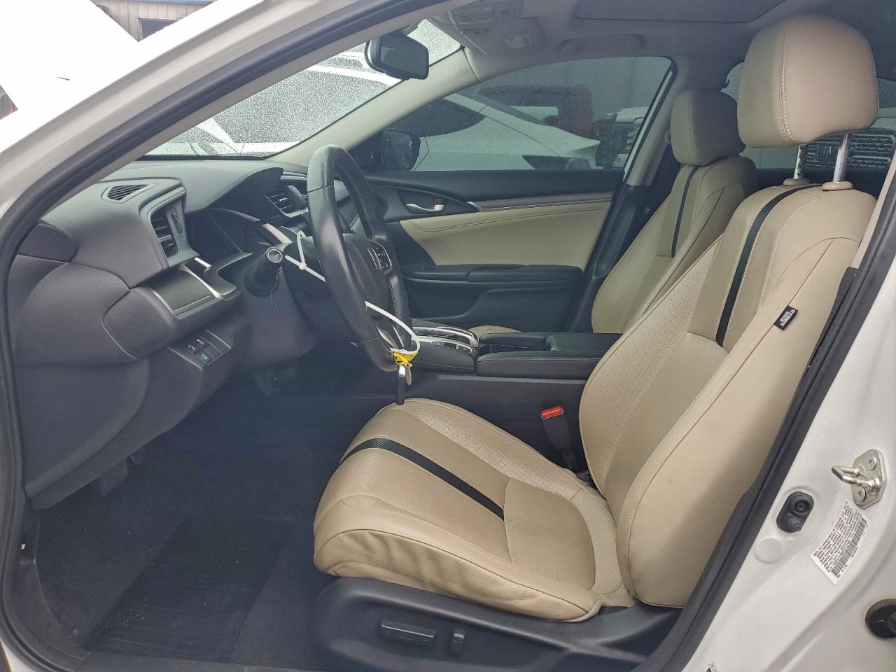 2016 HONDA CIVIC EX photo 7