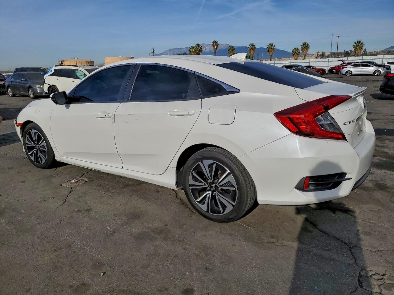 2016 HONDA CIVIC EX photo 2