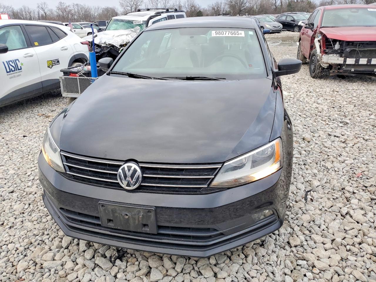2016 VOLKSWAGEN JETTA SPORT photo 5