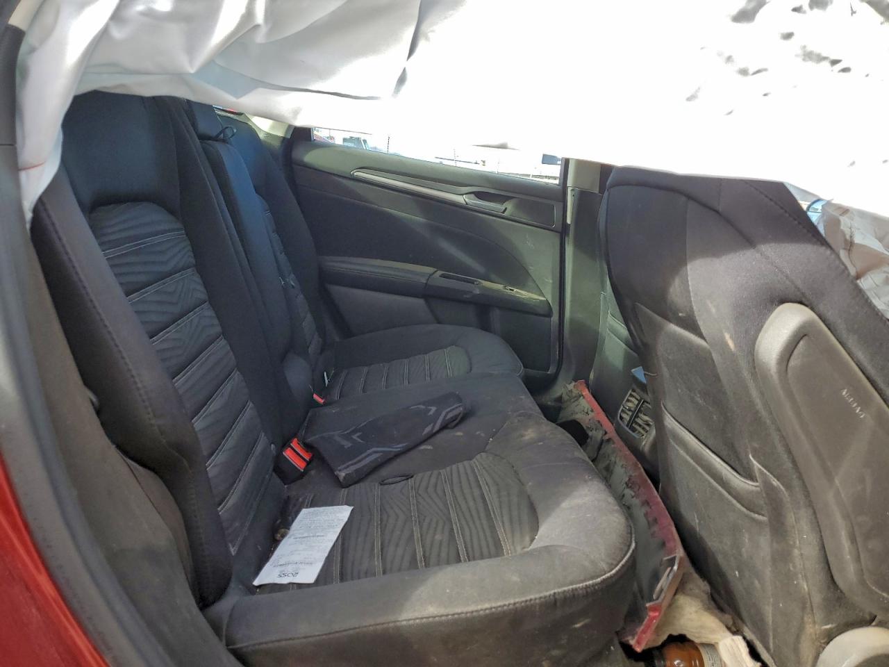 2016 FORD FUSION SE photo 19