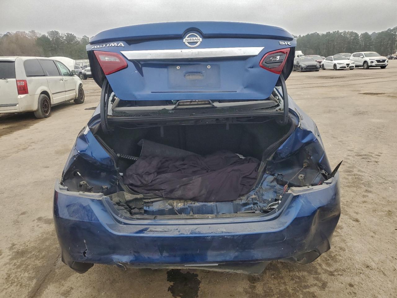 2018 NISSAN ALTIMA photo 11
