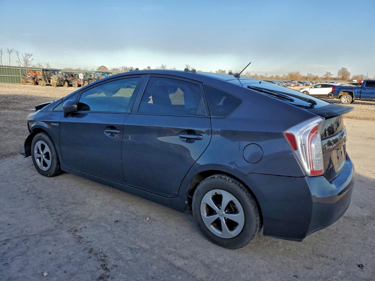 2013 TOYOTA PRIUS photo 3