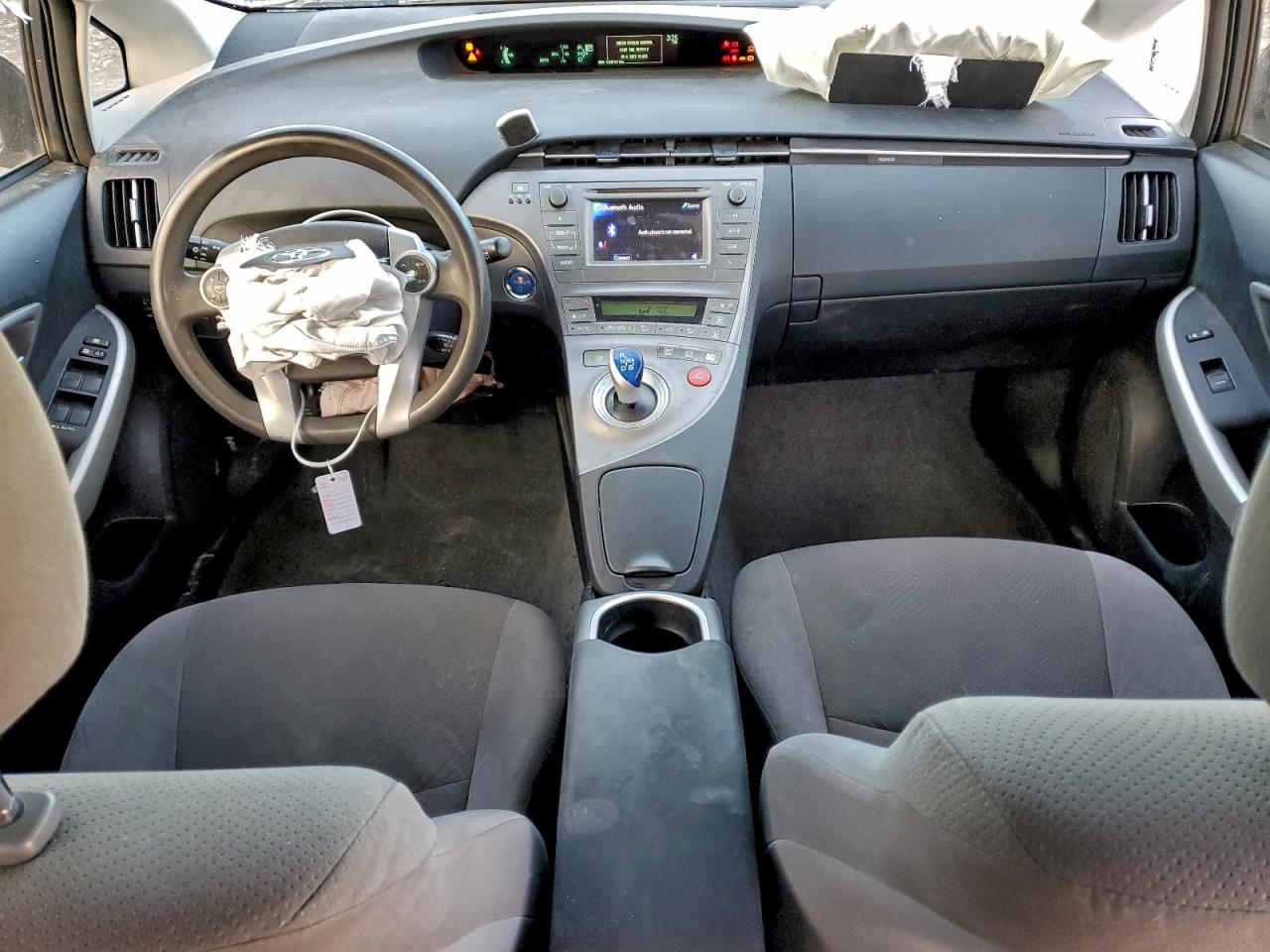 2013 TOYOTA PRIUS photo 15