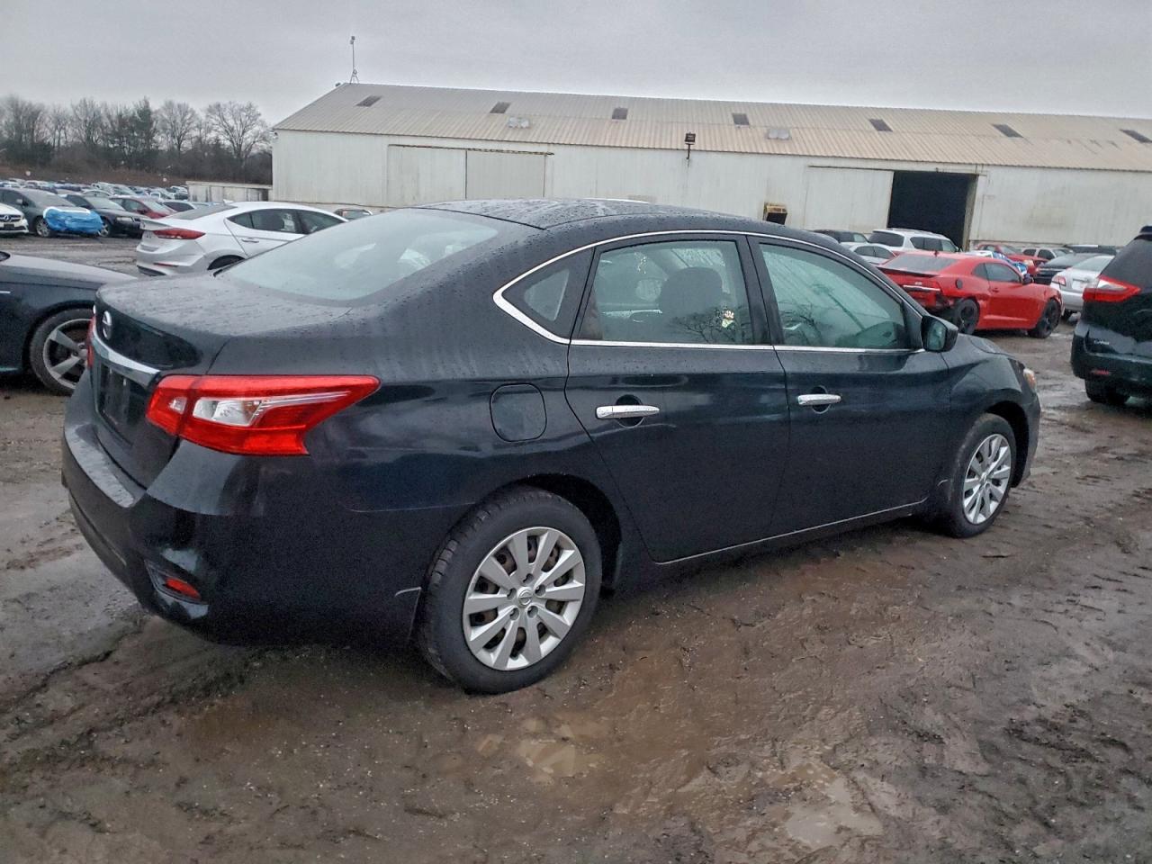 2017 NISSAN SENTRA S photo 5