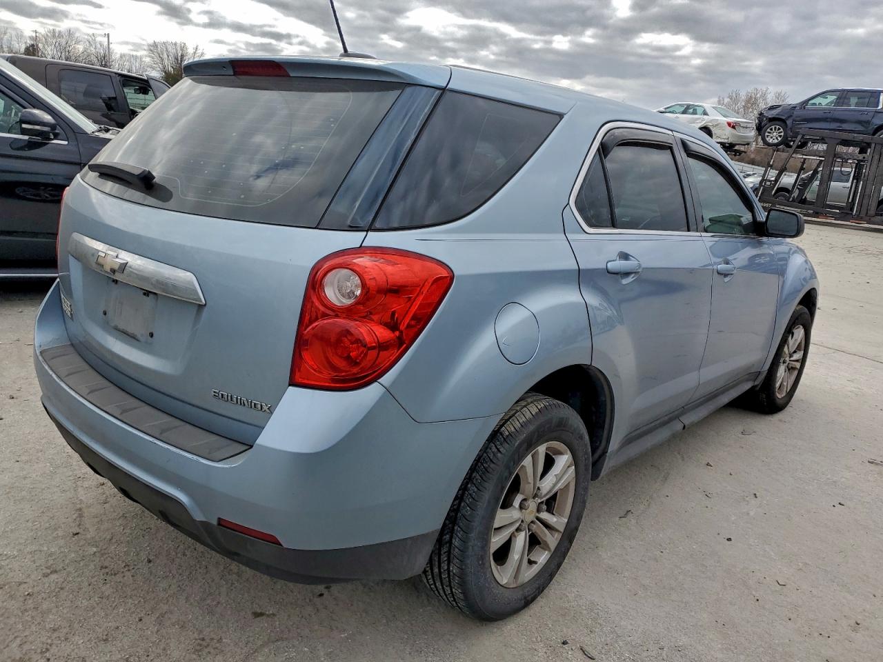 2015 CHEVROLET EQUINOX LS photo 3