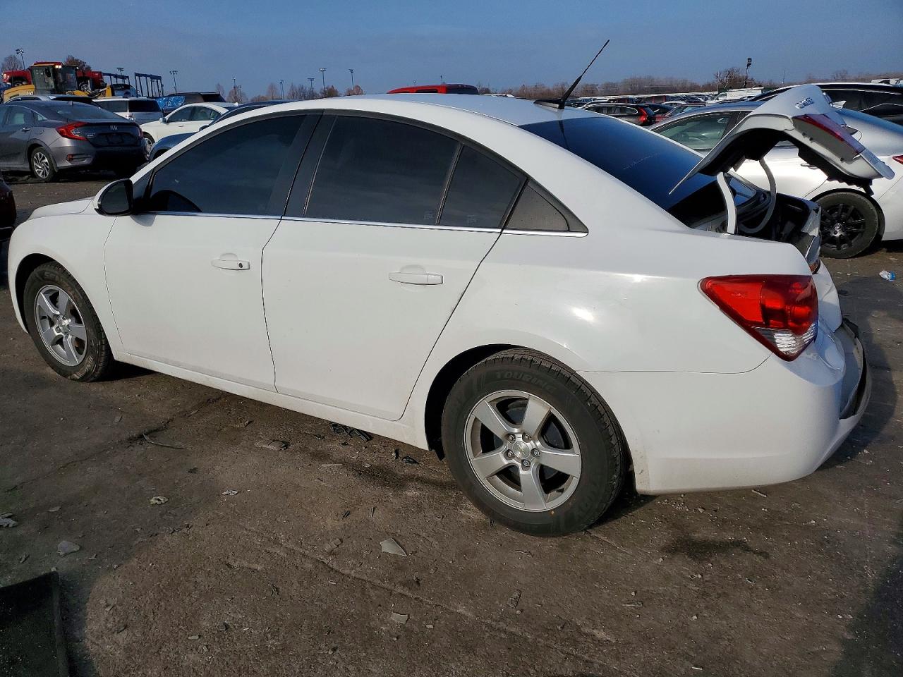 2014 CHEVROLET CRUZE LT photo 3