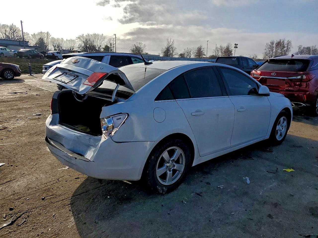 2014 CHEVROLET CRUZE LT photo 5