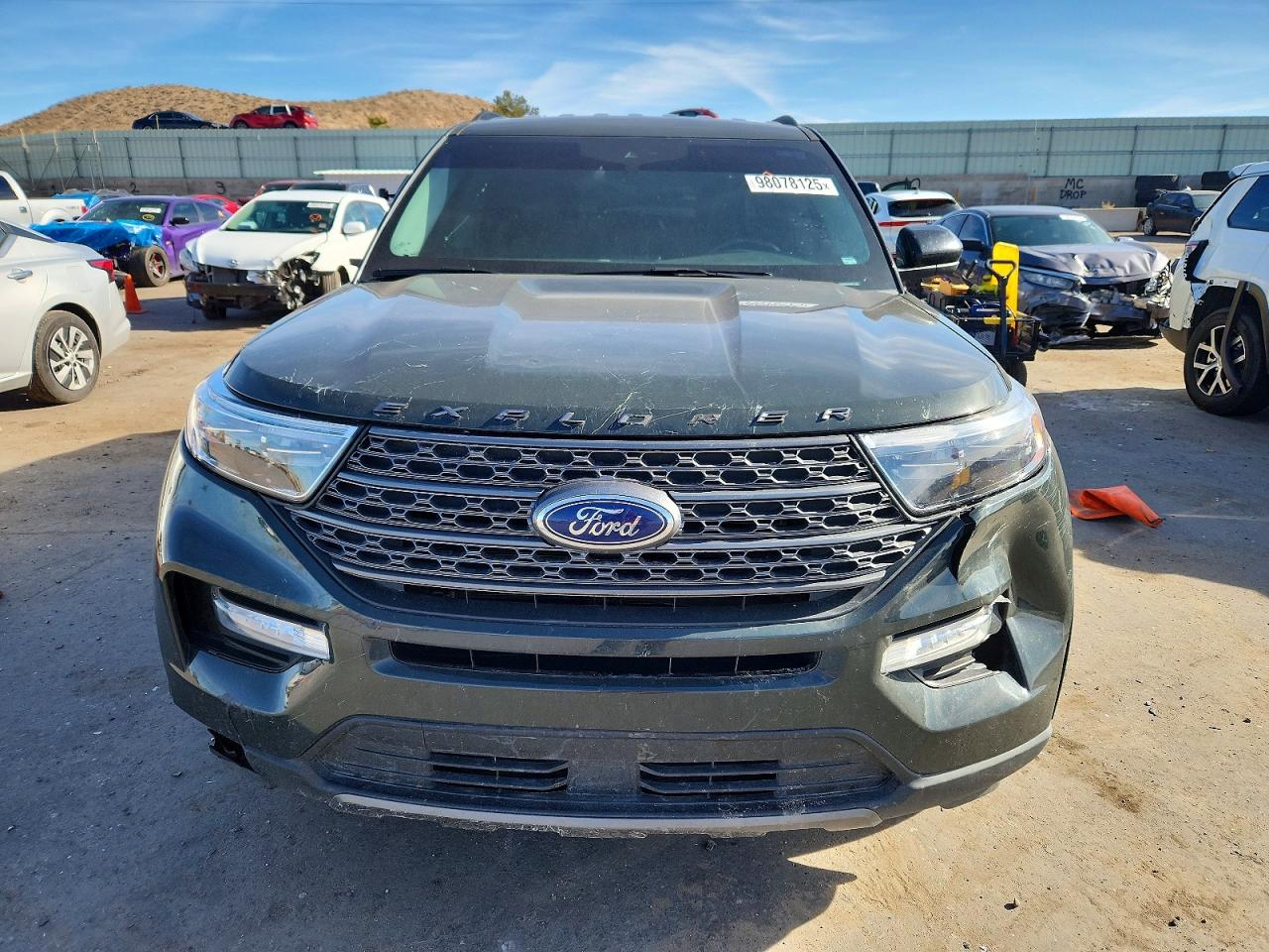 2023 FORD EXPLORER XLT photo 5