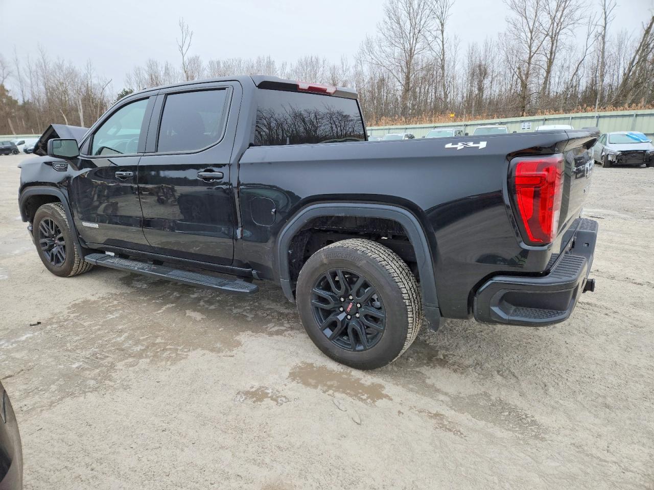 2025 GMC SIERRA K1500 ELEVATION photo 2