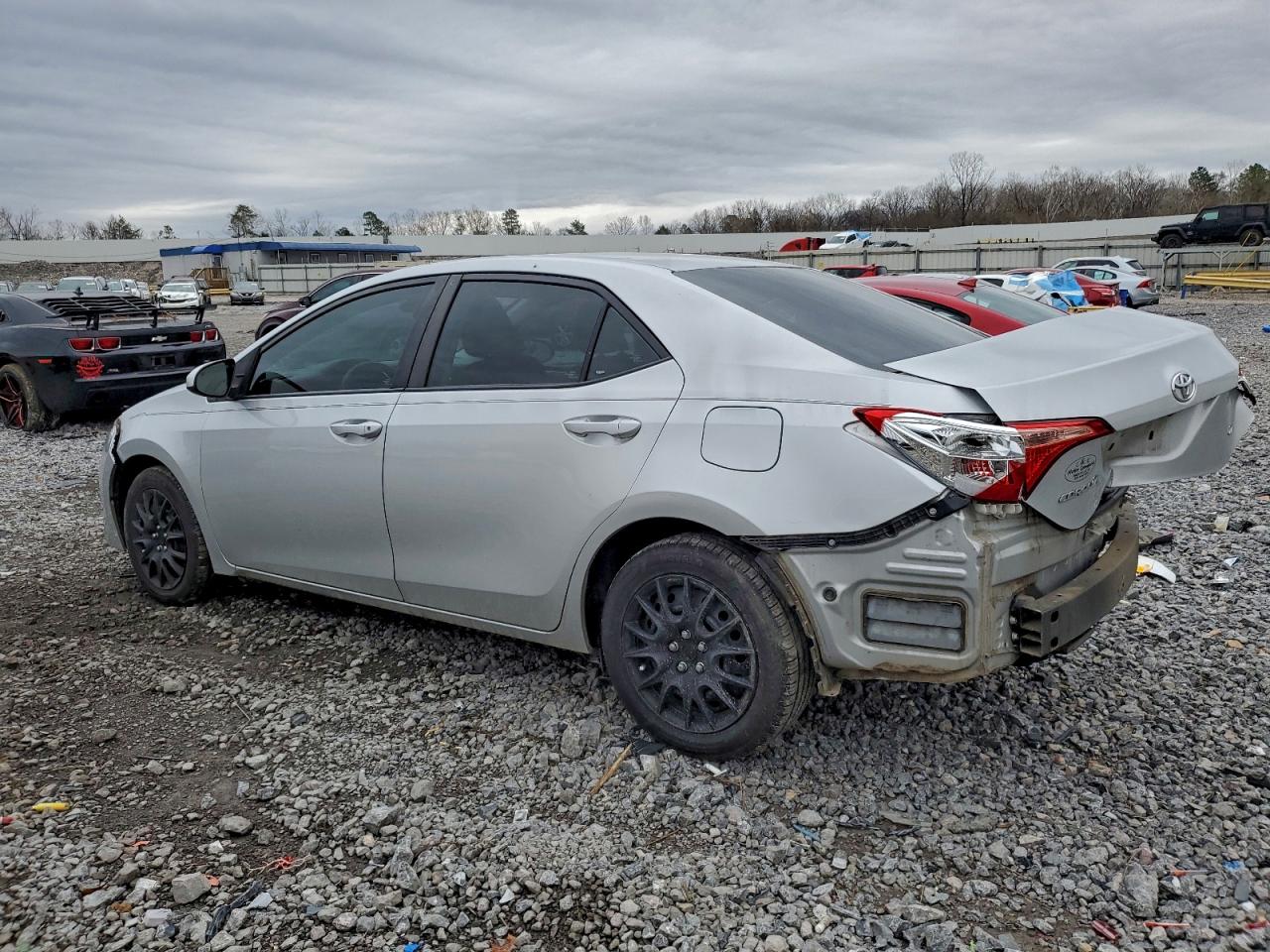 2019 TOYOTA COROLLA L photo 2