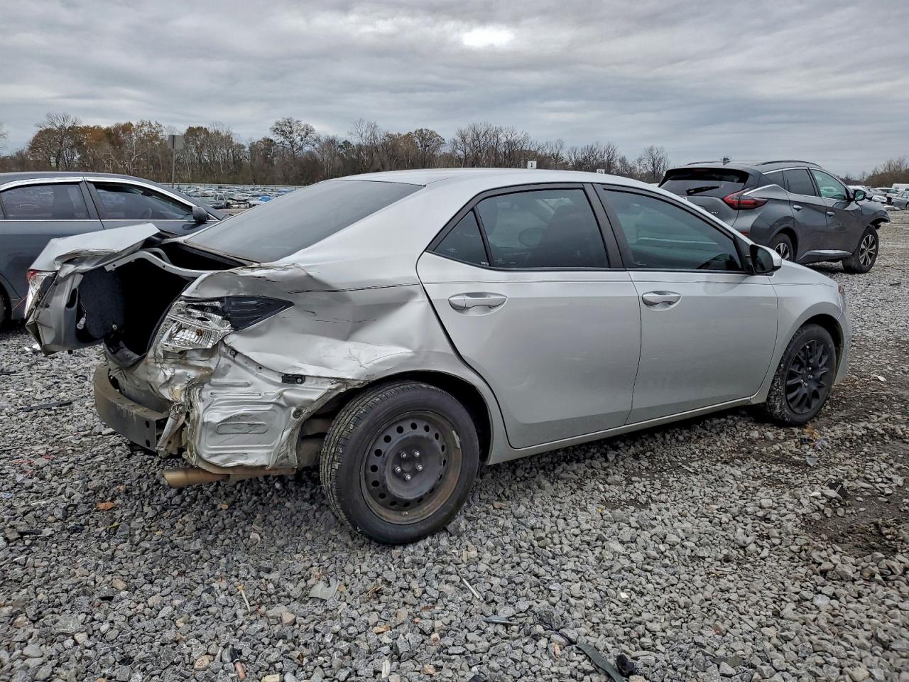 2019 TOYOTA COROLLA L photo 3