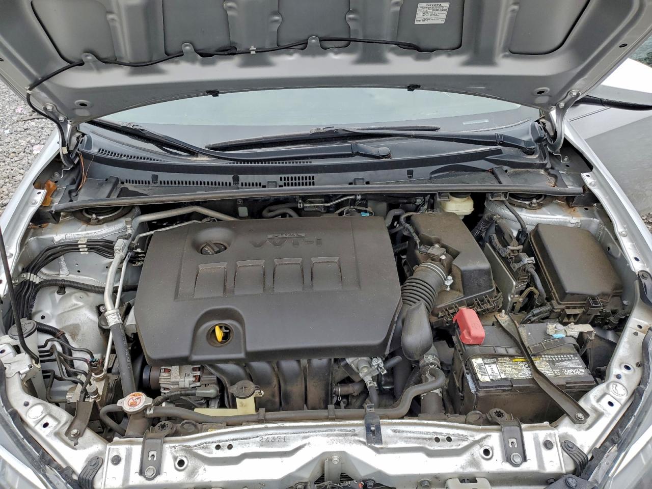 2019 TOYOTA COROLLA L photo 11