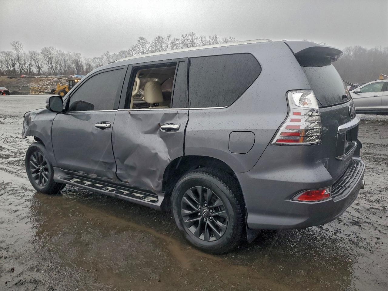 2021 LEXUS GX 460 PREMIUM photo 2