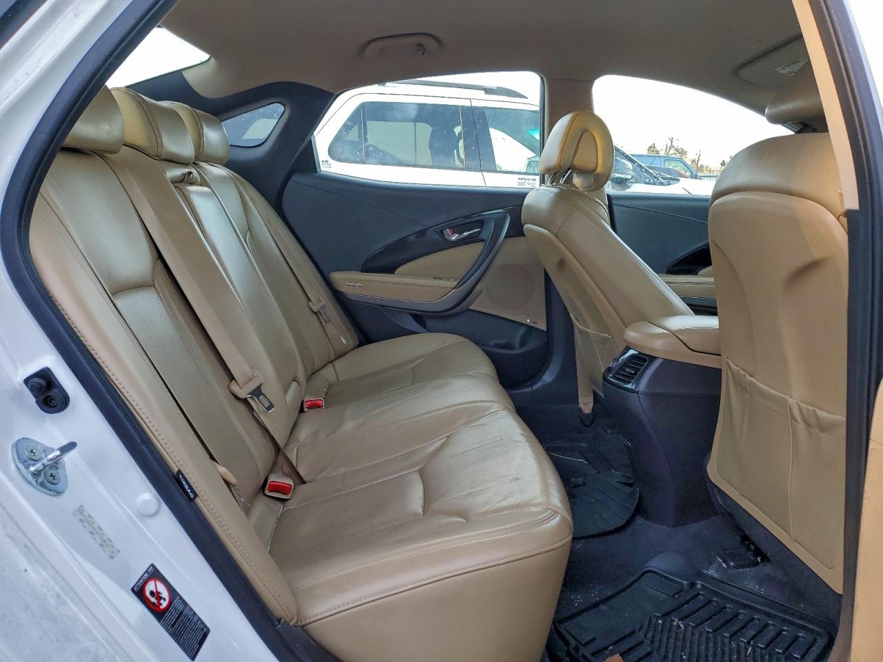 2015 HYUNDAI AZERA photo 10