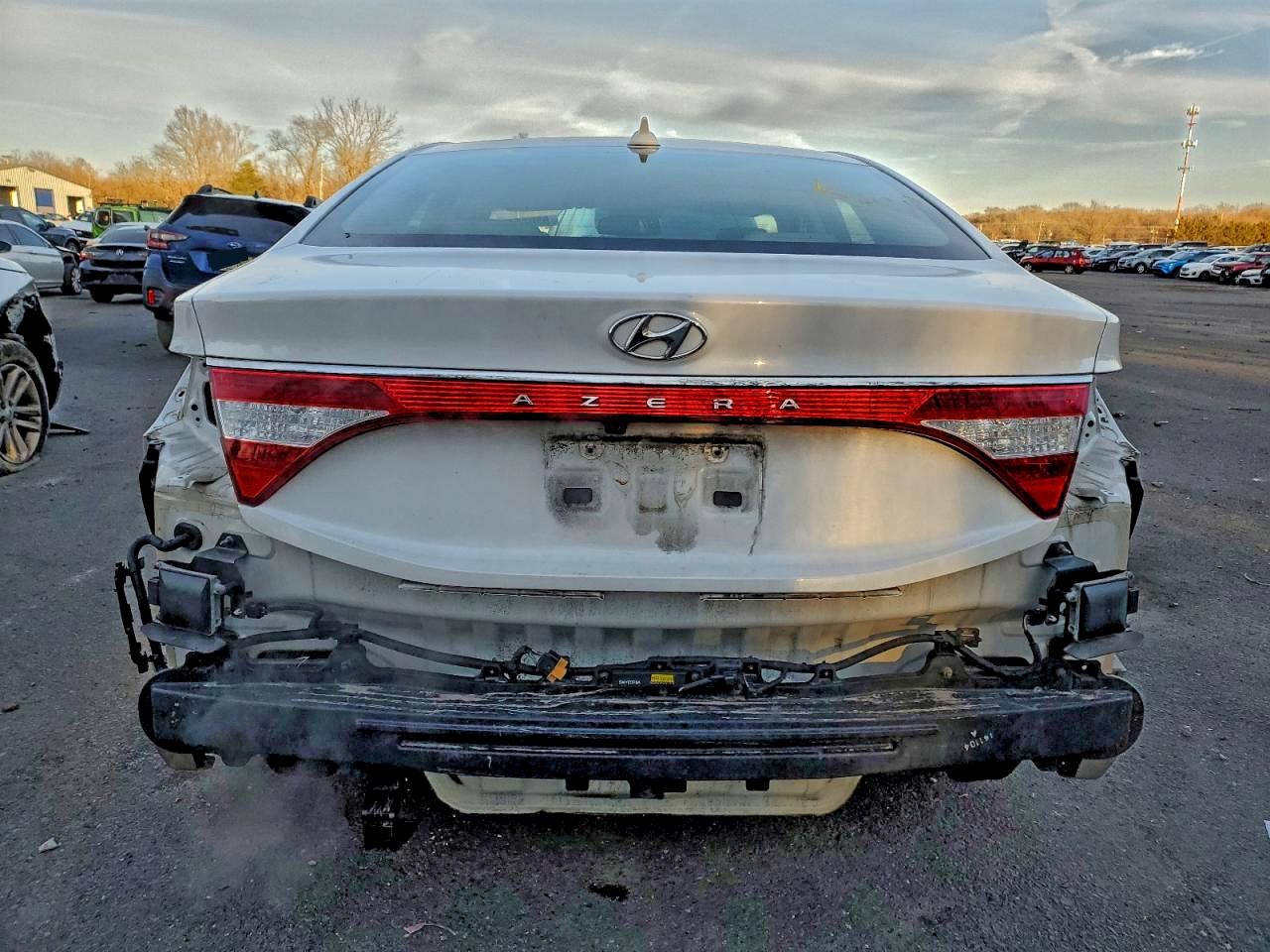 2015 HYUNDAI AZERA photo 6