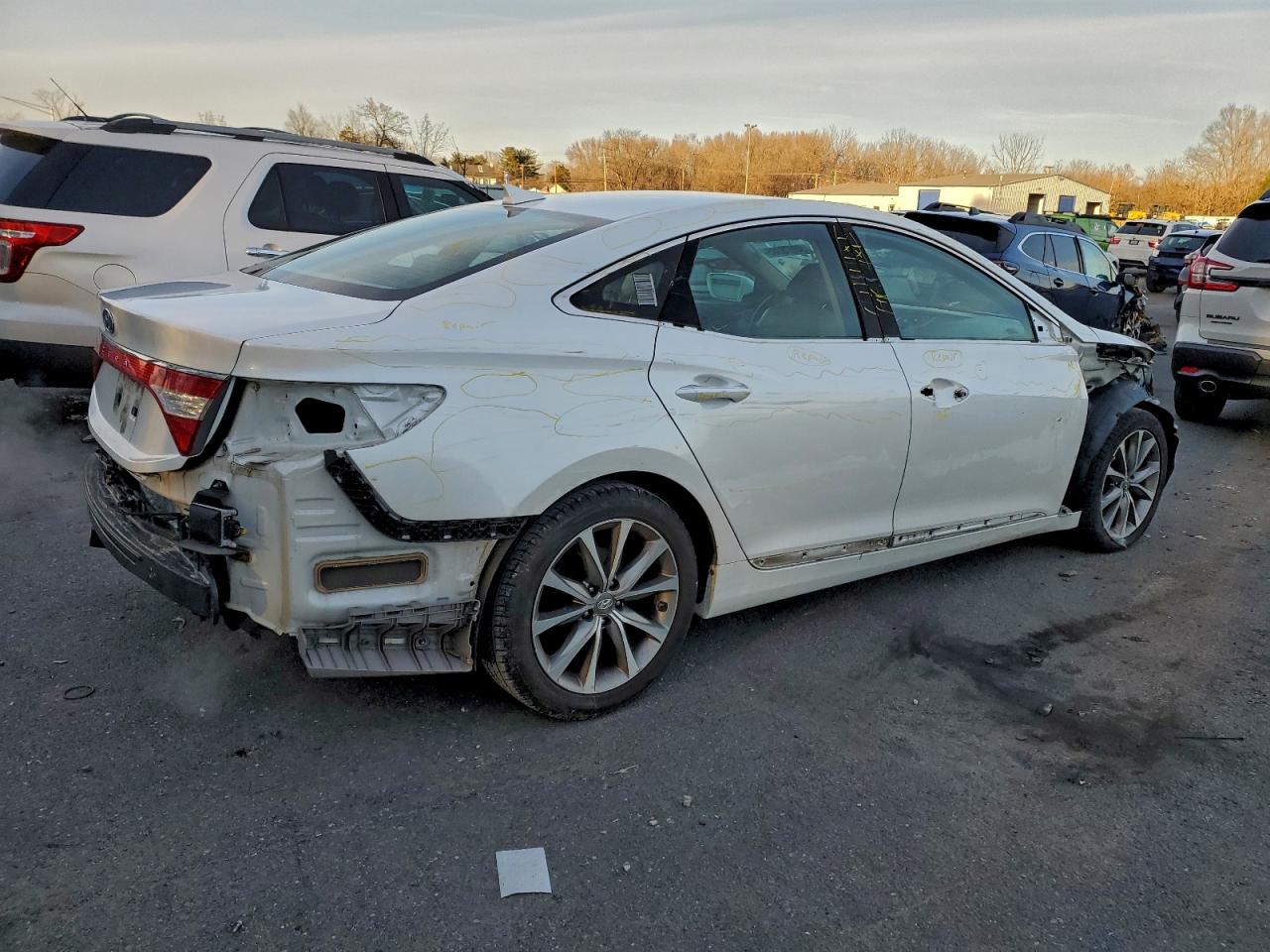 2015 HYUNDAI AZERA photo 3