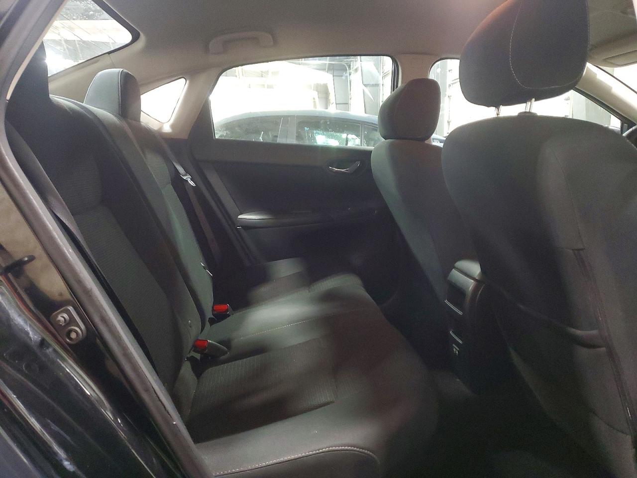 2019 NISSAN SENTRA S photo 10