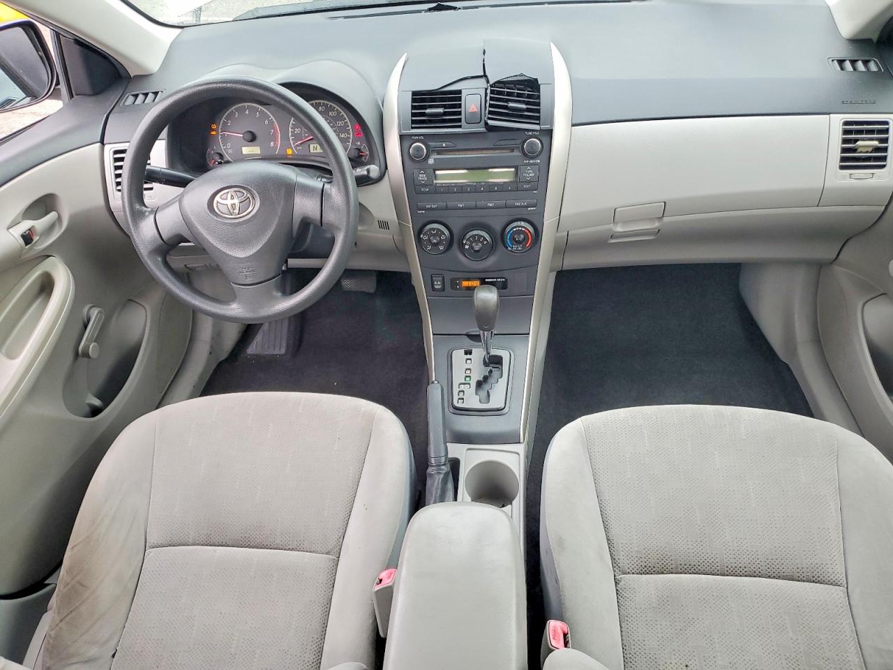 2011 TOYOTA COROLLA BASE photo 8