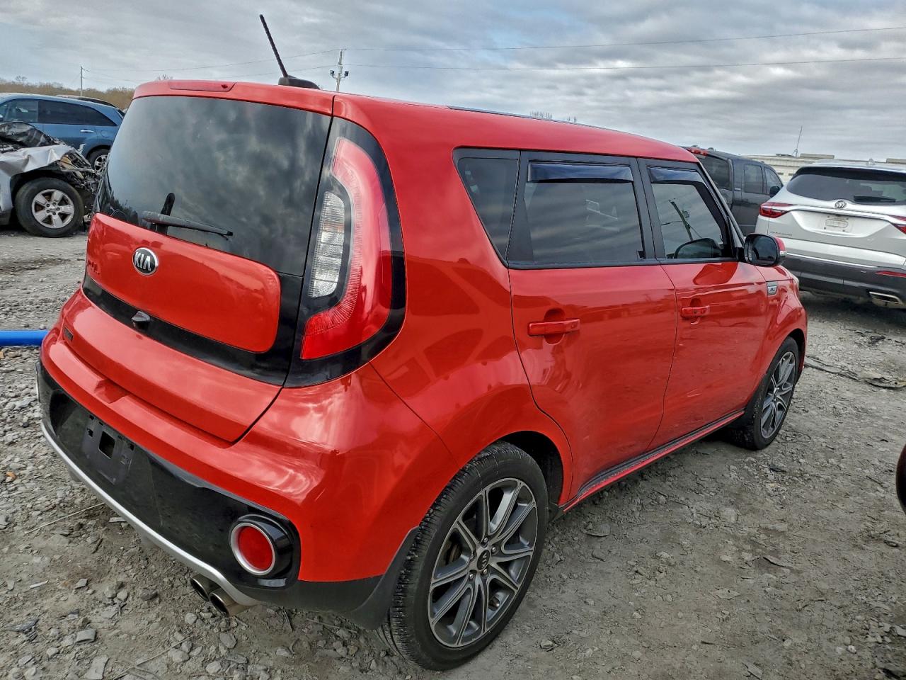 2017 KIA SOUL ! photo 3