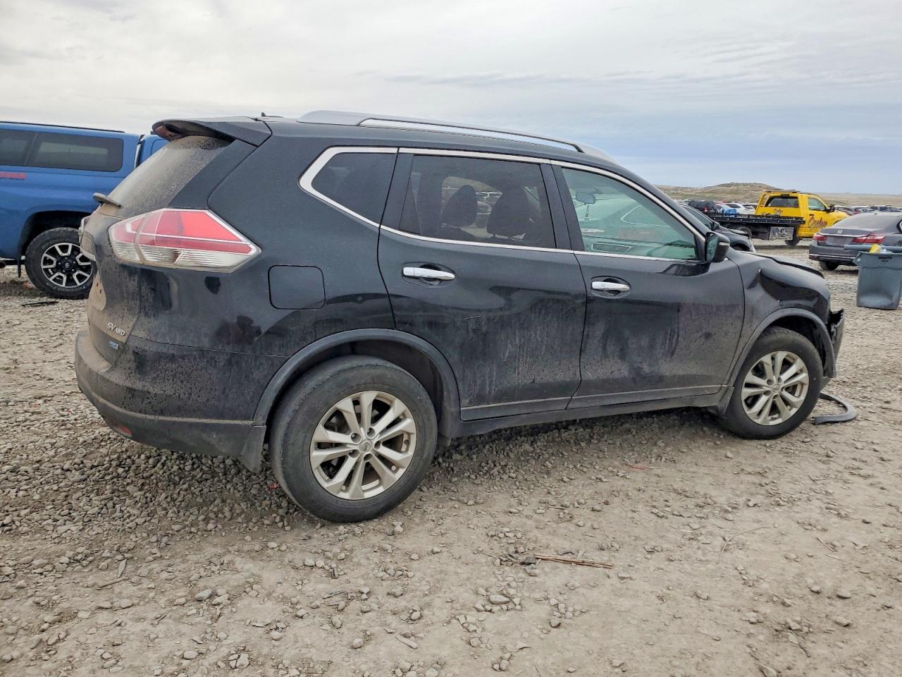 2014 NISSAN ROGUE S photo 3