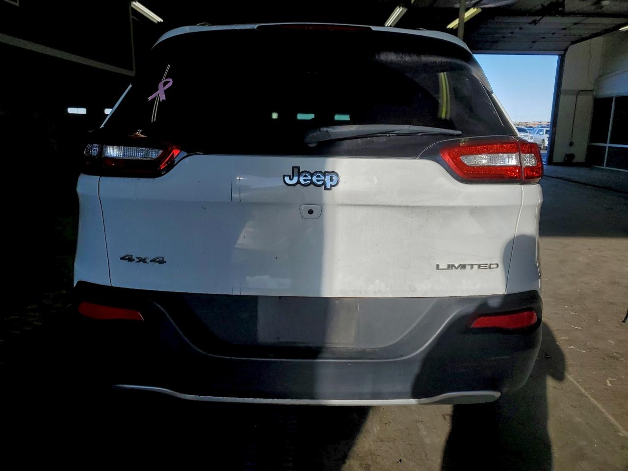 2017 JEEP CHEROKEE LIMITED photo 6